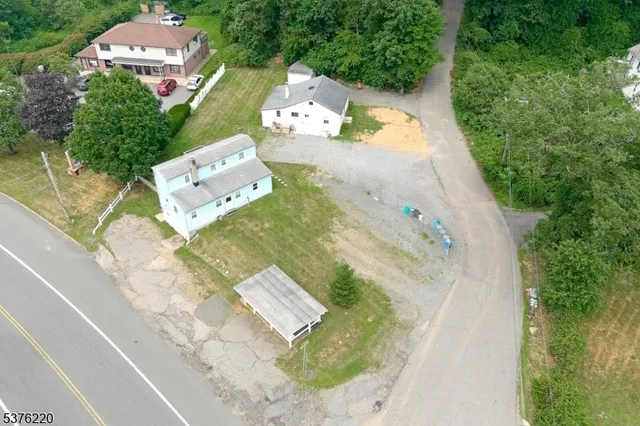 $615,000 | 168 Ledge-landing Rd Landing, Landing, NJ 07850