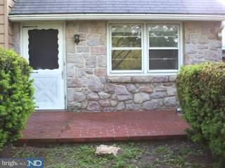 1443 Chestnut Grove Road Pottstown, PA 19464 - Photo 3 of 6 Gallery Image 3
