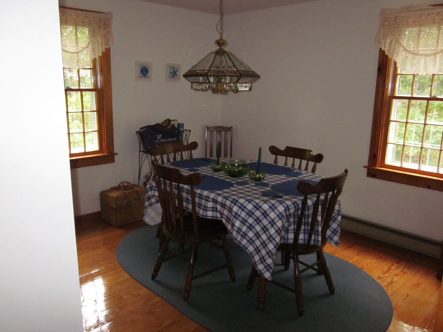 18 Vickers Street Edgartown, MA 02539 - Photo 12 of 17 Gallery Image 12