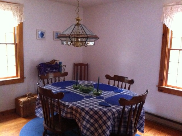 18 Vickers Street Edgartown, MA 02539 - Photo 13 of 17 Gallery Image 13