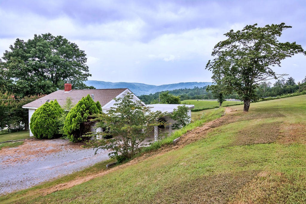 167 Lockhart Road Dunlap, TN 37327 - Photo 12 of 51 Gallery Image 12