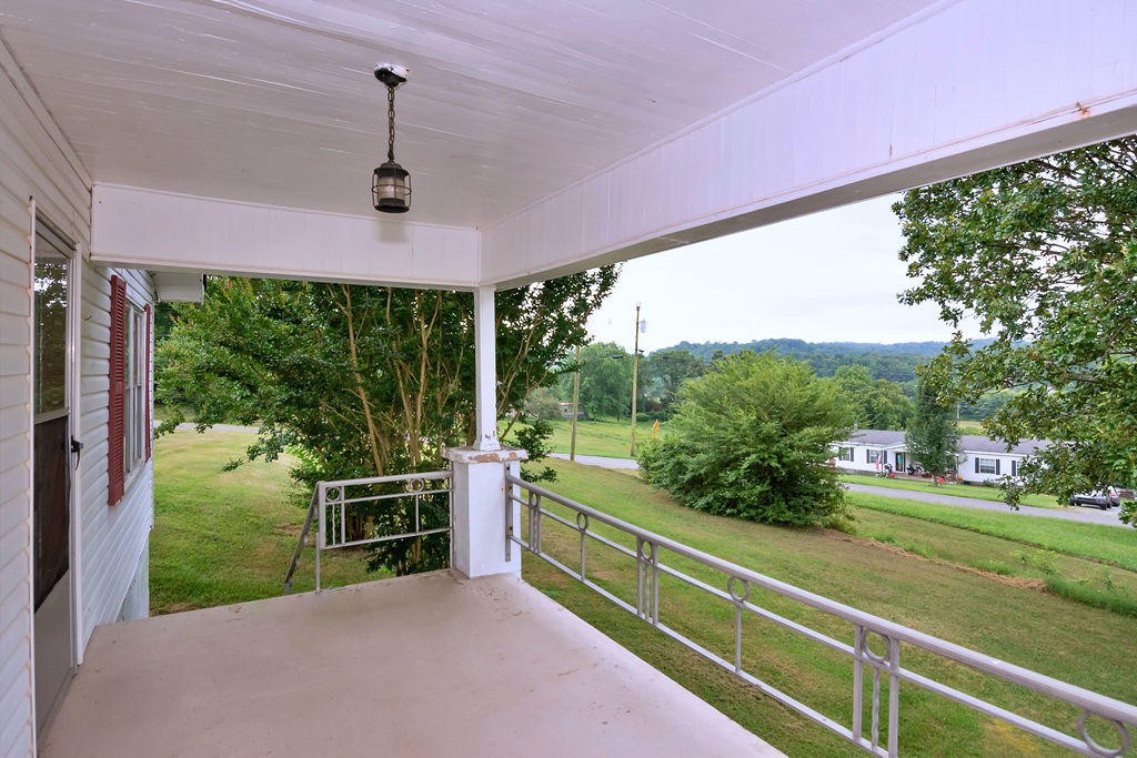 167 Lockhart Road Dunlap, TN 37327 - Photo 6 of 51 Gallery Image 6