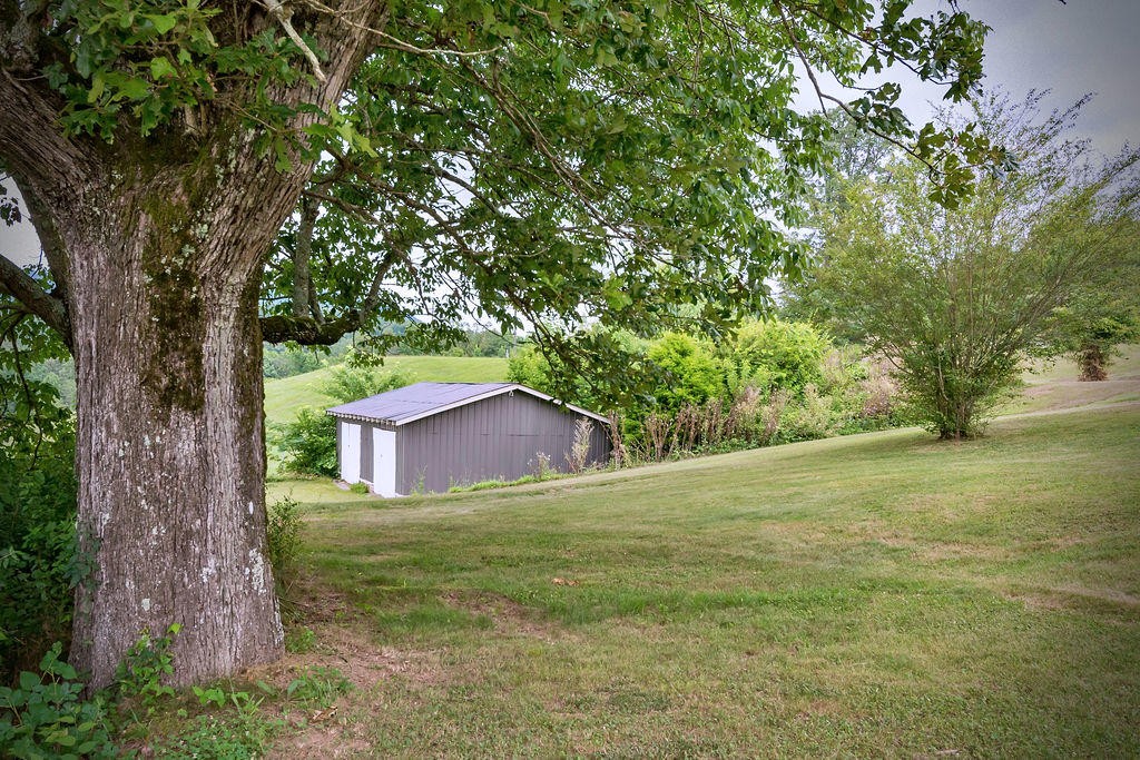 167 Lockhart Road Dunlap, TN 37327 - Photo 10 of 51 Gallery Image 10