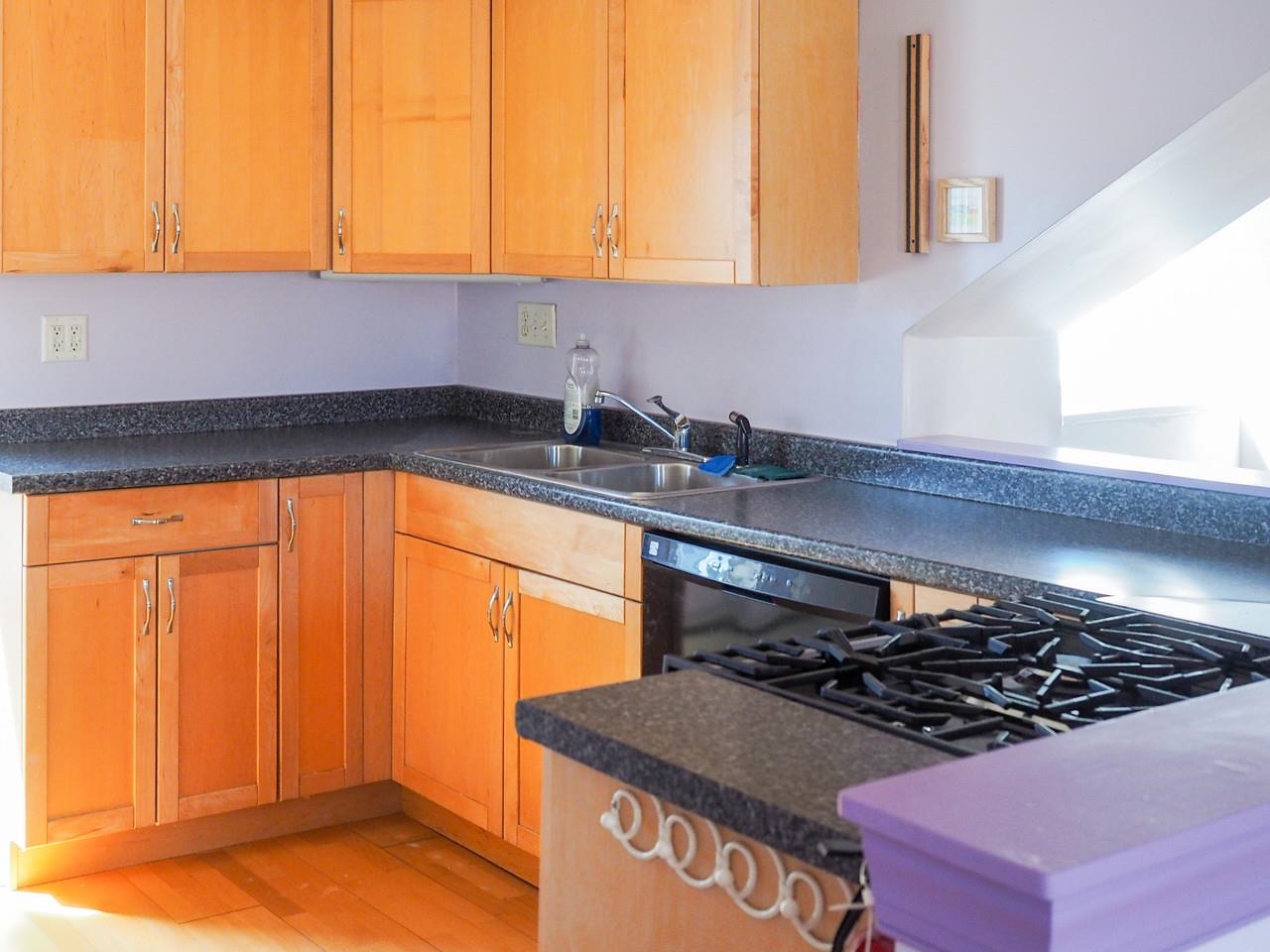 26 Bright Street, Unit A Burlington, VT 05401 - Photo 4 of 17