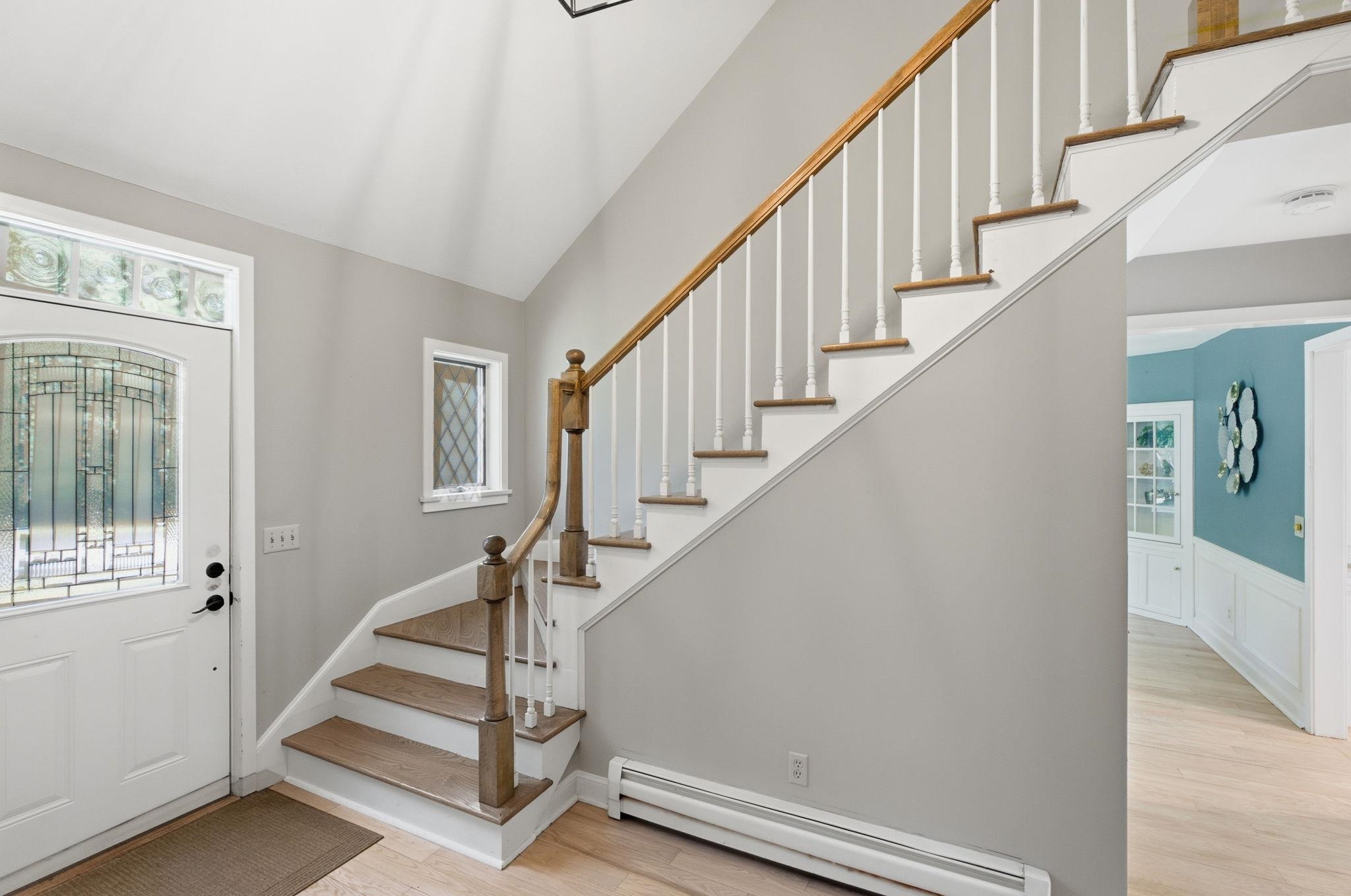 8 Netherwood Road Windham, NH 03087 - Photo 6 of 41