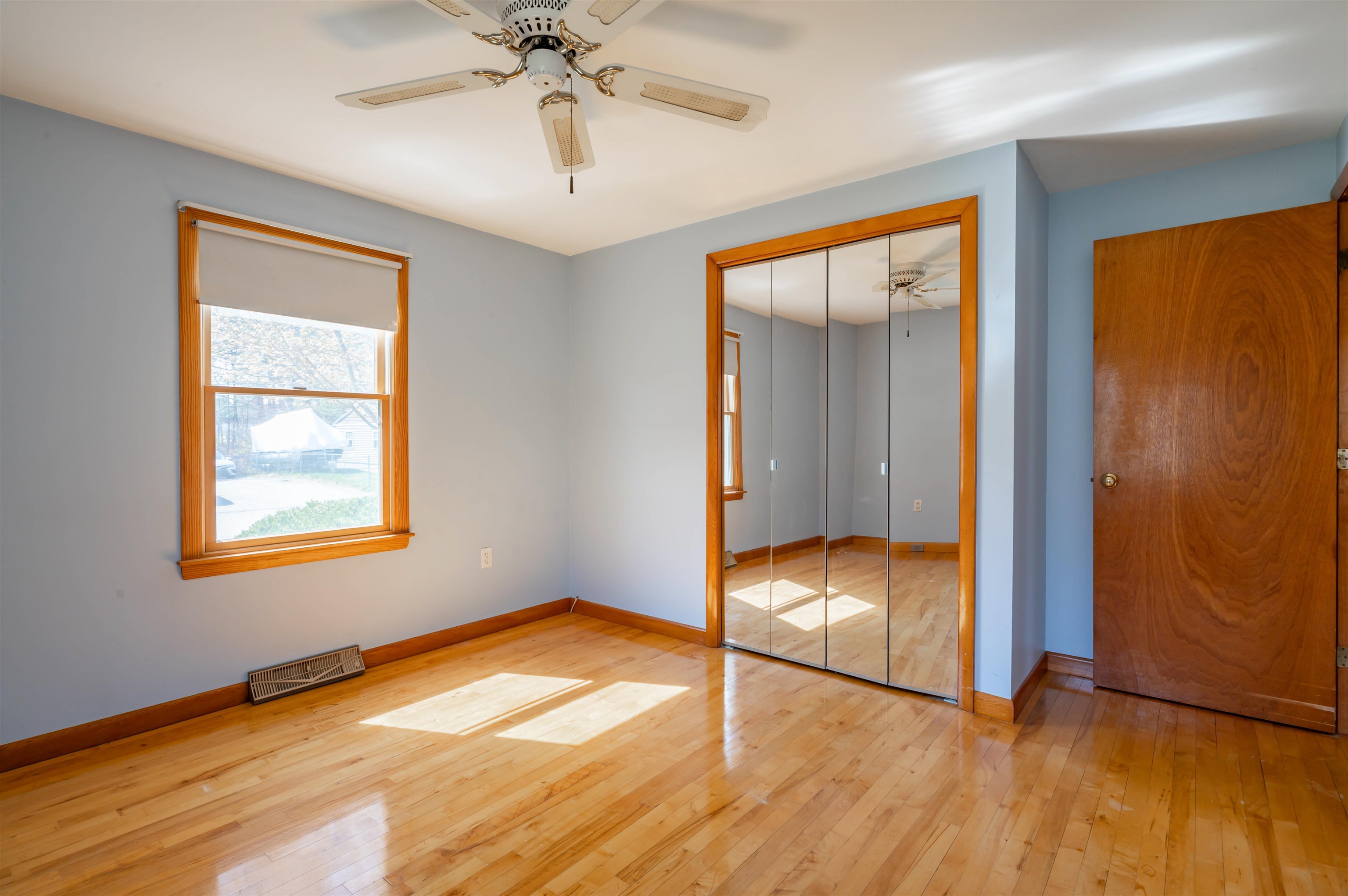17 Stevens Avenue Merrimack, NH 03054 - Photo 12 of 34