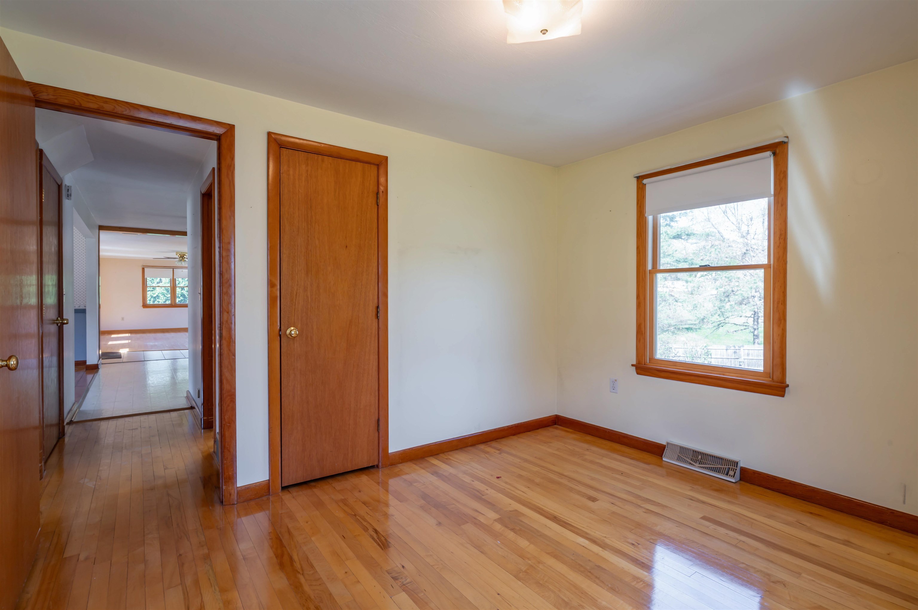 17 Stevens Avenue Merrimack, NH 03054 - Photo 14 of 34