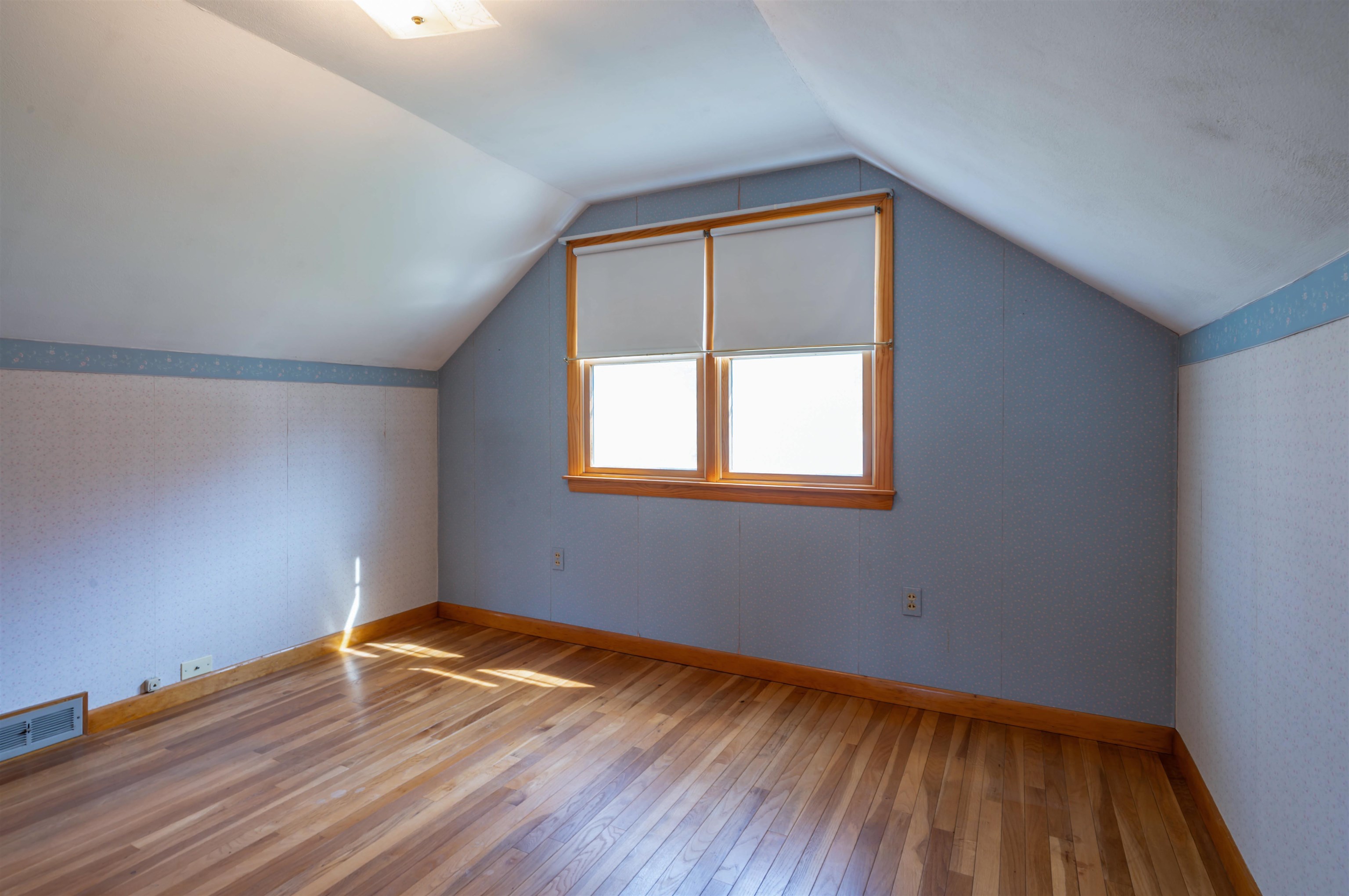 17 Stevens Avenue Merrimack, NH 03054 - Photo 19 of 34