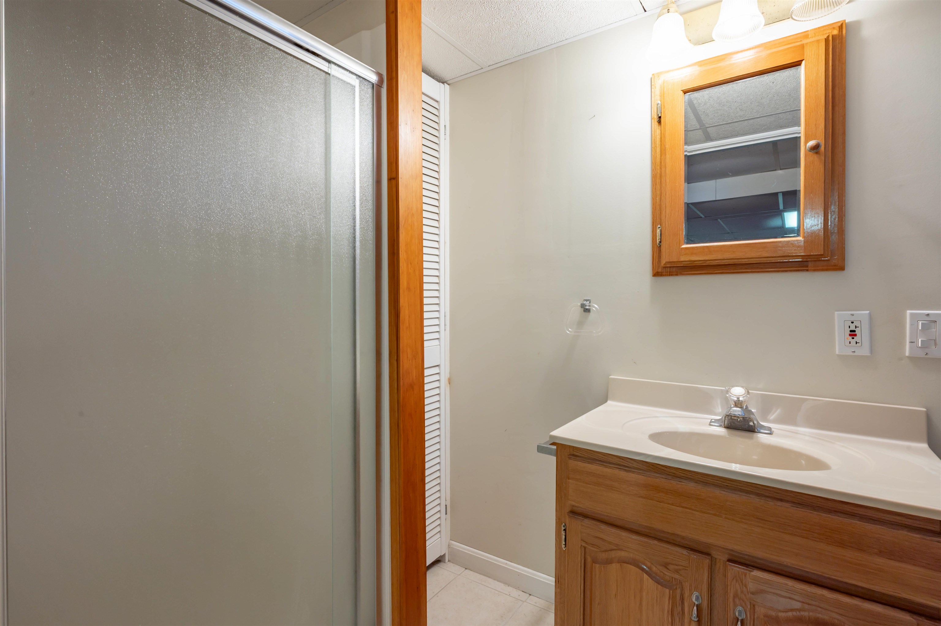 17 Stevens Avenue Merrimack, NH 03054 - Photo 25 of 34