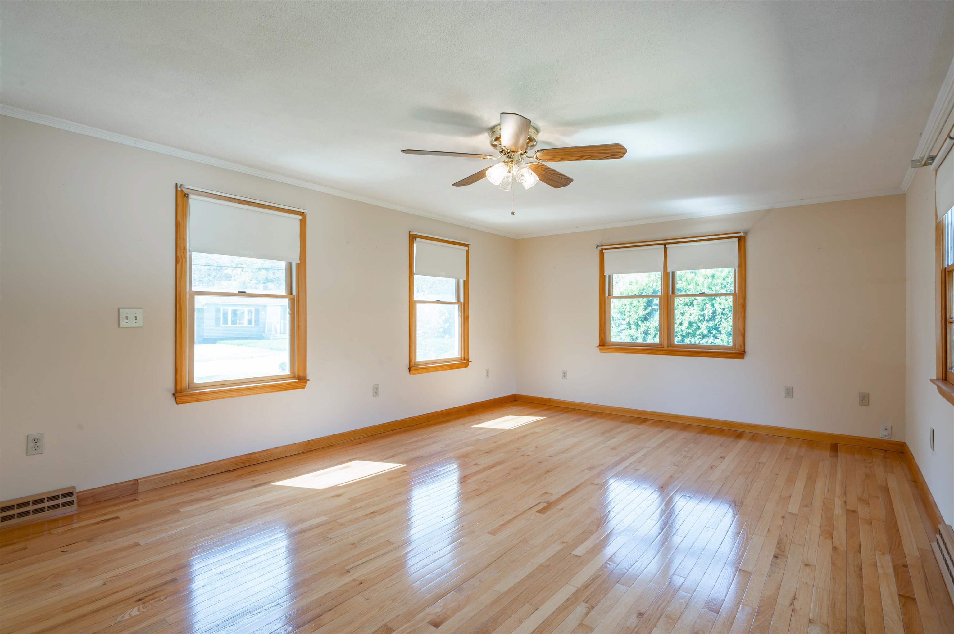 17 Stevens Avenue Merrimack, NH 03054 - Photo 10 of 34