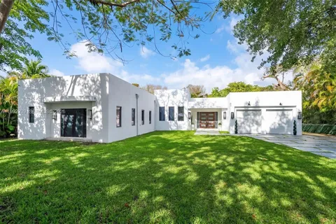 $2,699,000 | 1120 Wallace Street, Coral Gables, FL 33134