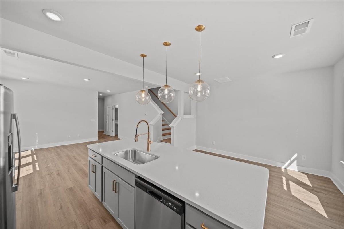 1335 Maplesmith Way Moore, SC 29369 - Photo 8 of 28 Gallery Image 8