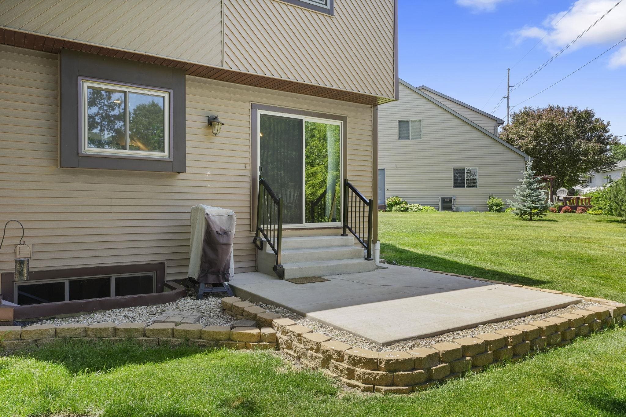545 Knightsbridge Road, Unit 545 Waunakee, WI 53597 - Photo 35 of 42