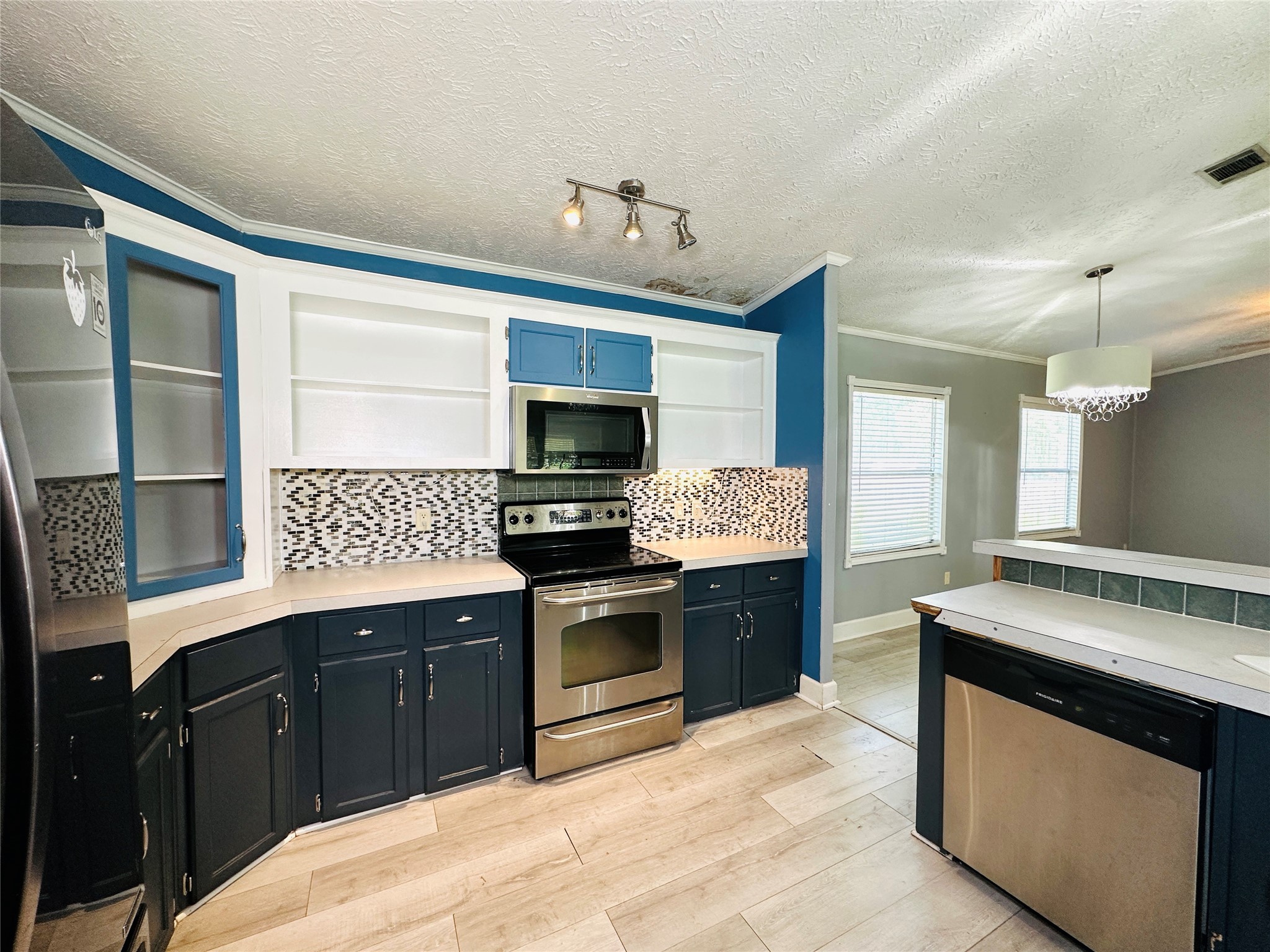 27607 County Road 3744 Splendora, TX 77372 - Photo 5 of 32