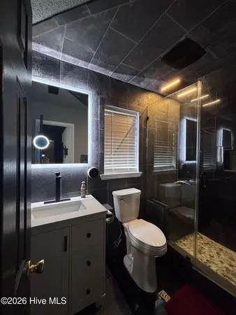 $1,600 | 402 Lancaster Court, Jacksonville, NC 28540