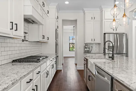 $975,000 | 7236 Natchez Pointe Drive, Nashville, TN 37221