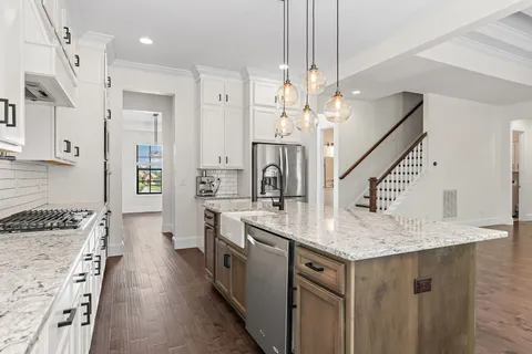 $975,000 | 7236 Natchez Pointe Drive, Nashville, TN 37221