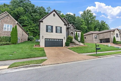 $975,000 | 7236 Natchez Pointe Drive, Nashville, TN 37221
