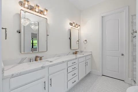 $975,000 | 7236 Natchez Pointe Drive, Nashville, TN 37221