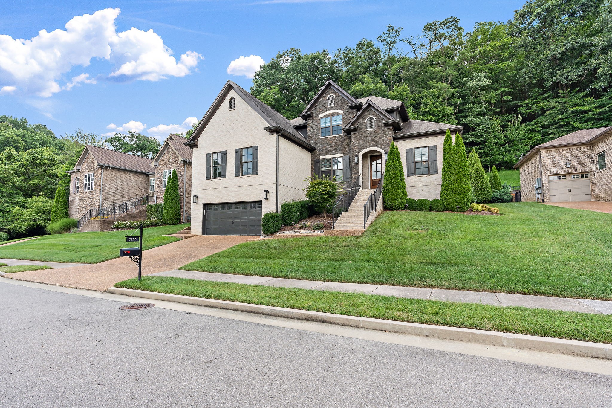 7236 Natchez Pointe Drive Nashville, TN 37221 - Photo 4 of 56