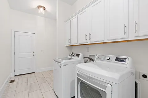 $975,000 | 7236 Natchez Pointe Drive, Nashville, TN 37221