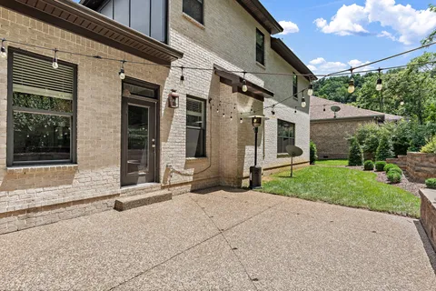 $975,000 | 7236 Natchez Pointe Drive, Nashville, TN 37221