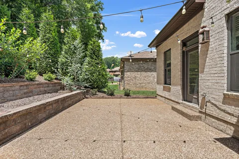 $975,000 | 7236 Natchez Pointe Drive, Nashville, TN 37221