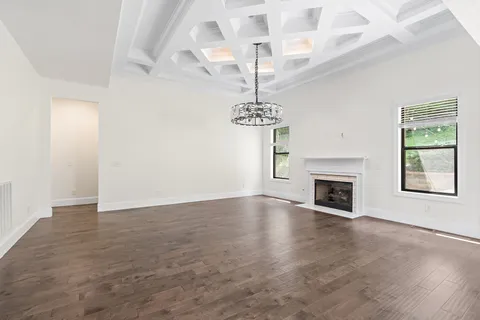 $975,000 | 7236 Natchez Pointe Drive, Nashville, TN 37221