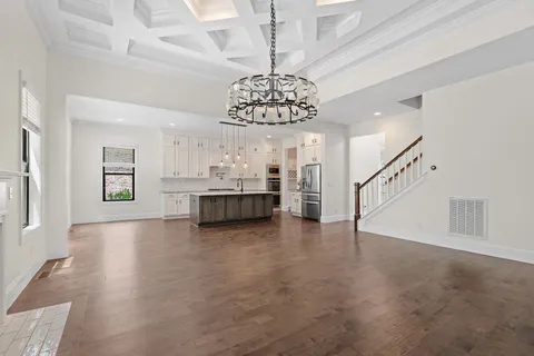 $975,000 | 7236 Natchez Pointe Drive, Nashville, TN 37221