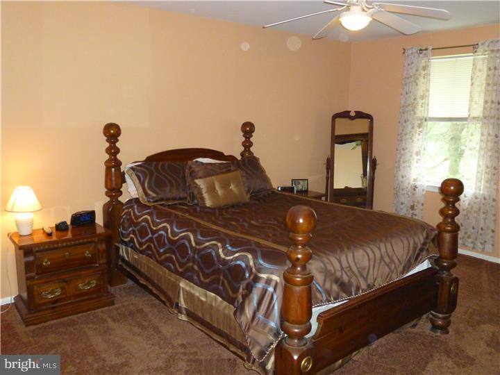 892 Herman Road Horsham, PA 19044 - Photo 16 of 25 Master Bedroom