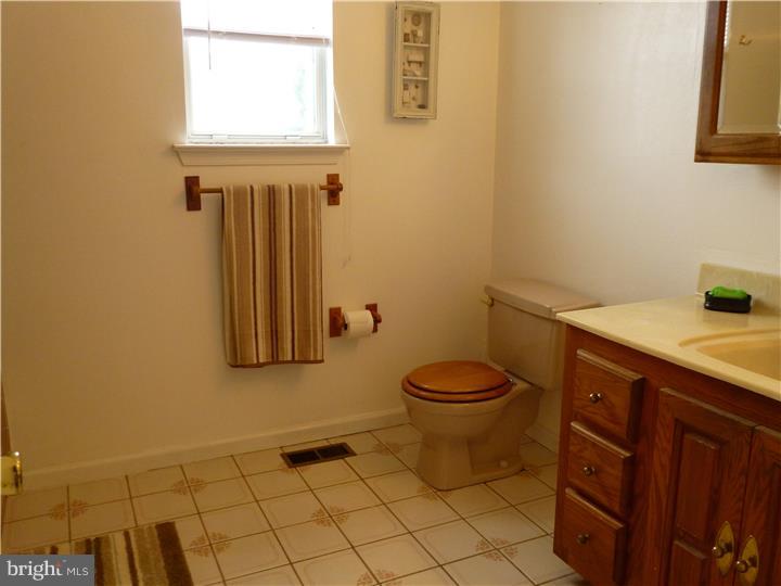892 Herman Road Horsham, PA 19044 - Photo 18 of 25 Bathroom