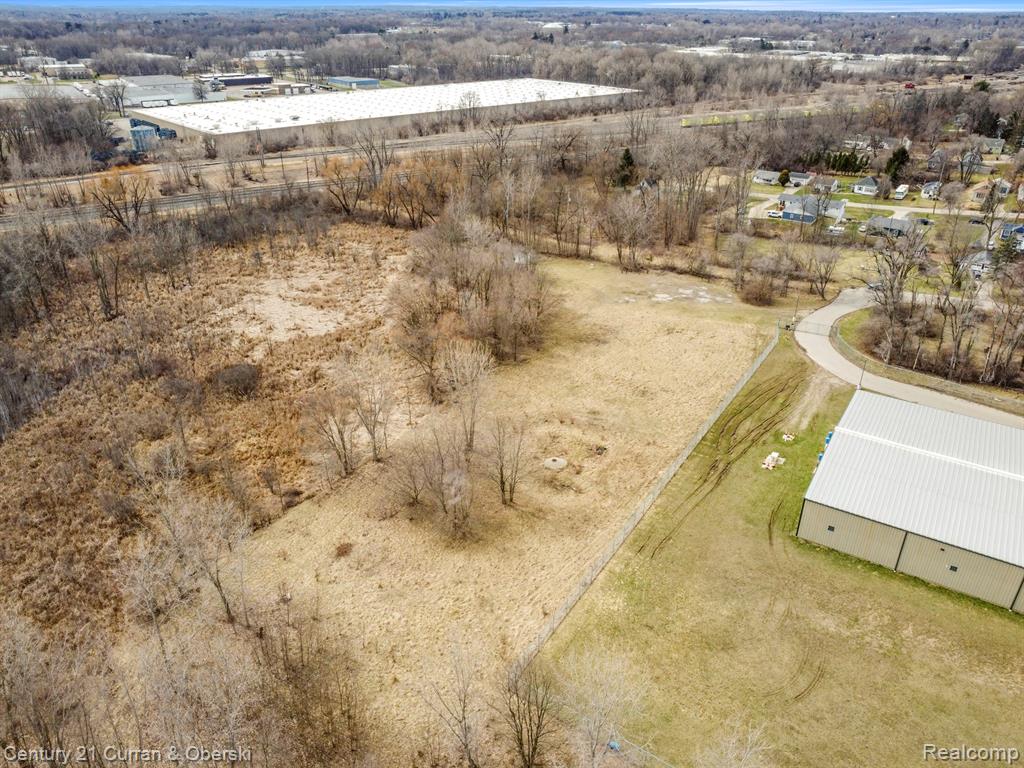 1139 South Dettman Road Jackson, MI 49203 - Photo 7 of 19