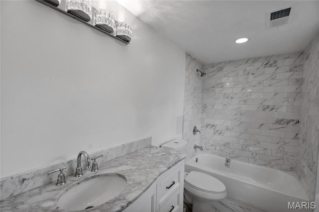 676 Meramec Station Road Valley Park, MO 63088 - Photo 14 of 23