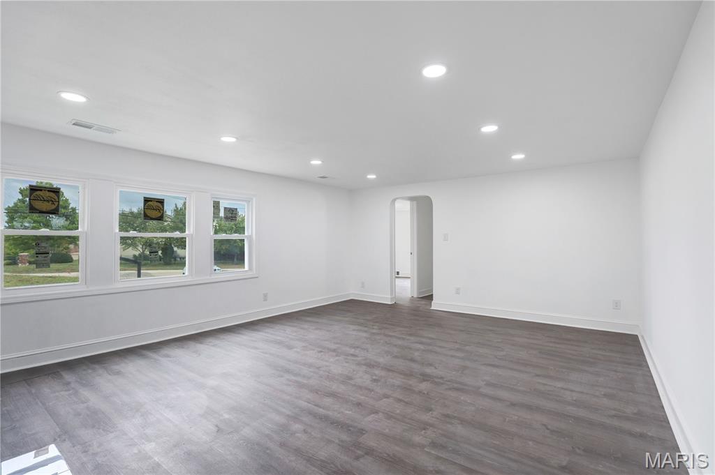 676 Meramec Station Road Valley Park, MO 63088 - Photo 17 of 23