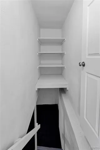 $289,000 | 676 Meramec Station Road, Valley Park, MO 63088