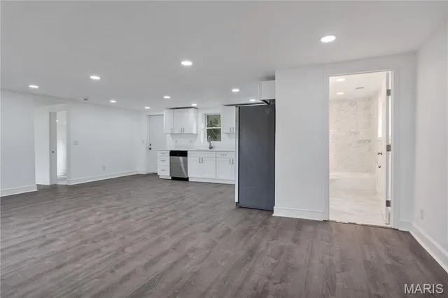 $289,000 | 676 Meramec Station Road, Valley Park, MO 63088