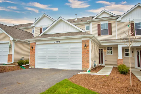 a view of outdoor space yard and front view of a house