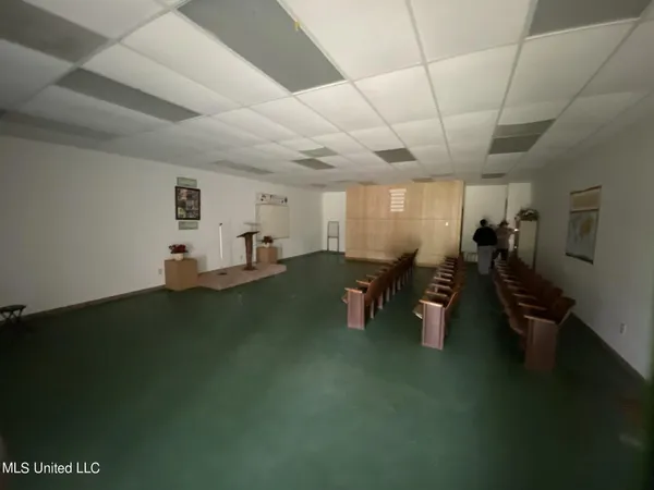 $265,000 | 589 Simpson Highway 28 West, Pinola, MS 39149