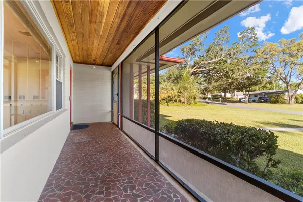 $335,000 | 3321 Southeast 2nd Street, Ocala, FL 34471