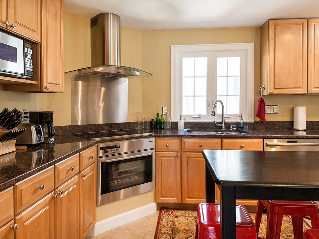 494 Shore Road York, ME 03902 - Photo 5 of 35 Photo