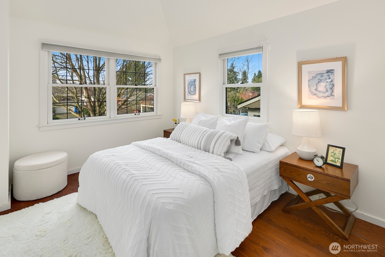 6842 28th Avenue Northeast Seattle, WA 98115 - Photo 16 of 40