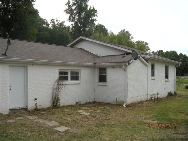 875 Shady Grove Road Clarksville, TN 37043 - Photo 2 of 11 Rear
