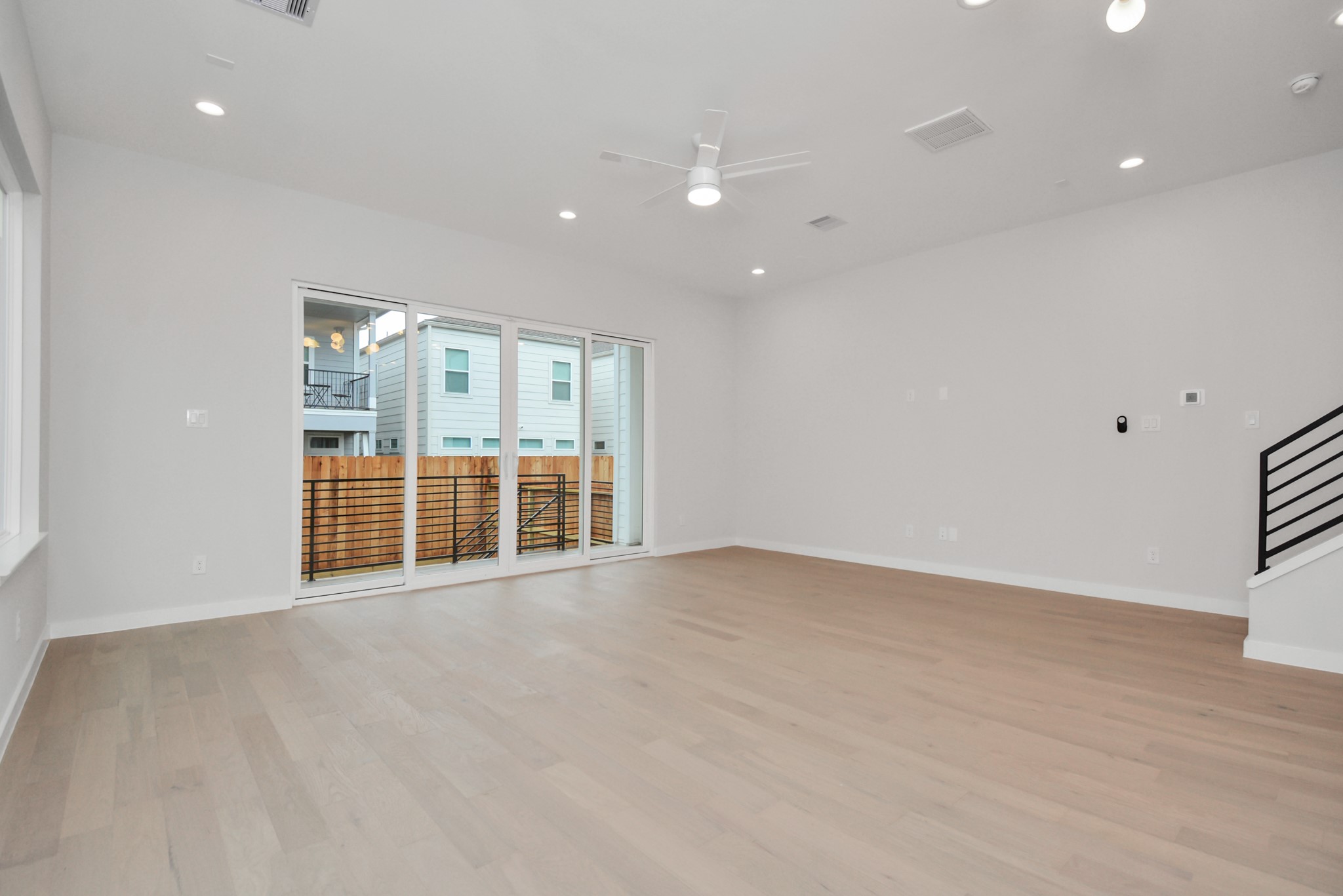 5538 Darling Street Houston, TX 77007 - Photo 13 of 47