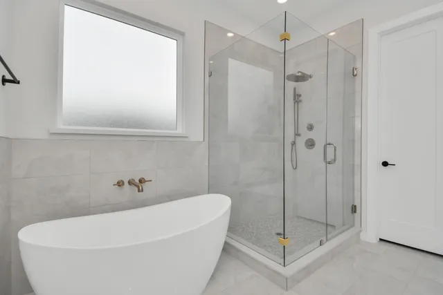 $3,995 | 5538 Darling Street, Houston, TX 77007