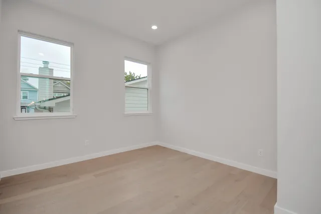 $3,995 | 5538 Darling Street, Houston, TX 77007