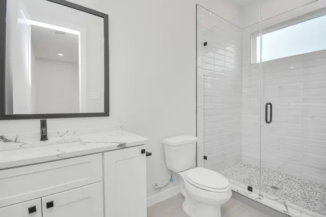 $3,995 | 5538 Darling Street, Houston, TX 77007