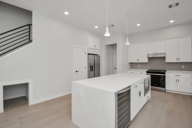 $3,995 | 5538 Darling Street, Houston, TX 77007