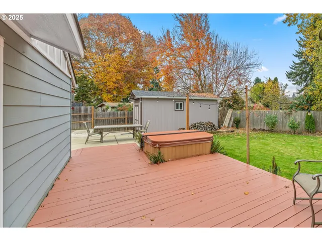 a view of outdoor space yard and patio