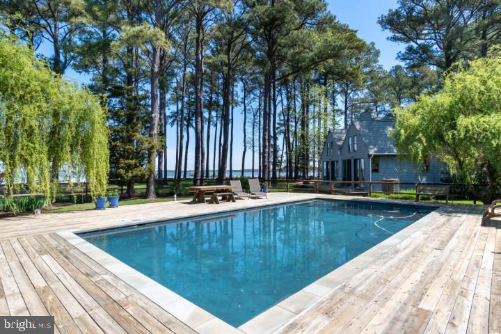 608 Hills Point Road Cambridge, MD 21613 - Photo 9 of 106 Gallery Image 9