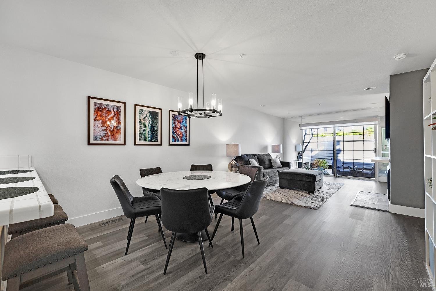 36 Bridle Path Lane Novato, CA 94945 - Photo 6 of 30